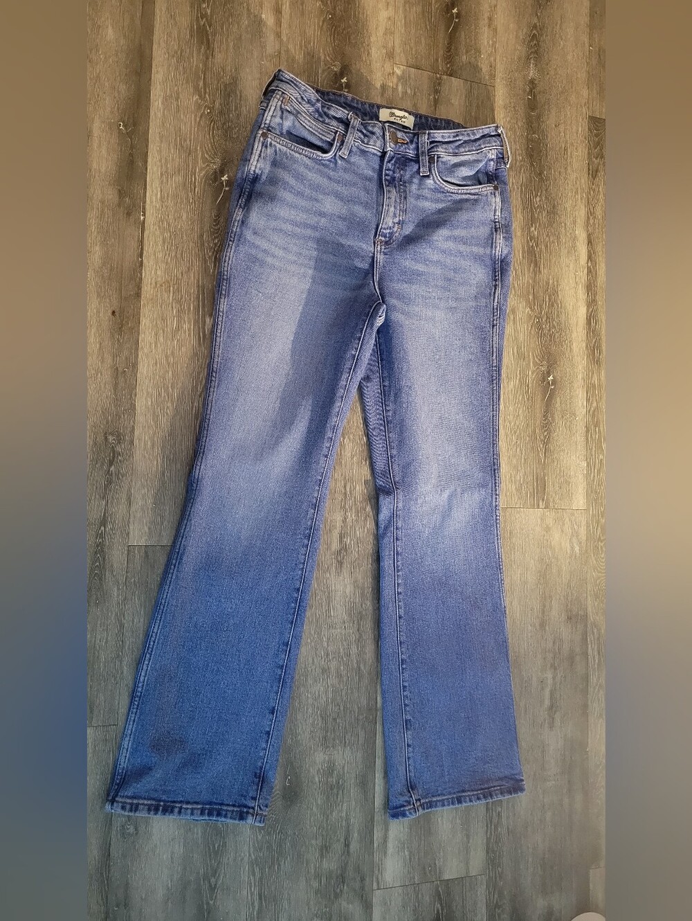 Wrangler Women's Light Blue Wide-Leg Jeans
